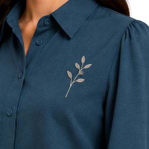 Conjunto de Blusa Bordada y Falda Maxi Azul Pacífico y Lino para Mujer, Manga Larga, Cierre de Botones, Cintura Alta, Dos Piezas, Estilo Modesto, OEM - Product Image 6