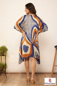 Vestido Largo Kaftan para Mujer HitJem Export, Azul Estampado, Cuello en V, Largo hasta la Rodilla, Casual, de Rayón, Corte en A, Estilo Wrap & Tie para Verano - Product Image 6