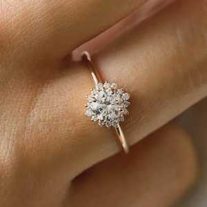 Floral 1.00CT Round Cut Diamond Cluster Wedding <b>Ring</b> 14K Yellow Gold Classic Design for Women's Party Gift For Lovers - Product Image 2