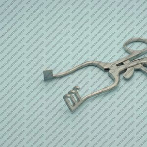 OR Grade Self-Retaining Weitlaner Retractor 4.5 with 2X3 Blunt Prong Surgical Retractor <b>Plastic</b>& Orthopedic Surgical Instruments - Product Image 3
