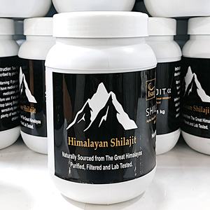 Résine de Shilajit de l'Himalaya 100% naturelle en bouteille de 1 kg, emballage à prix avantageux, achat en ligne chez Isar International LLP - Product Image 3