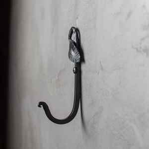 2026 Hand Forged Leaf Design Iron Wall <b>Hook</b> Decorative Metal Hanging <b>Hook</b> For Coats Bags Hats <b>Towels</b> Keys <b>Bathroom</b> Kitchen - Product Image 2
