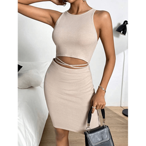 Mini-robe pour femme en tricot côtelé à découpes, style halter, avec détail de ceinture croisée à nouer à la taille - Product Image 1