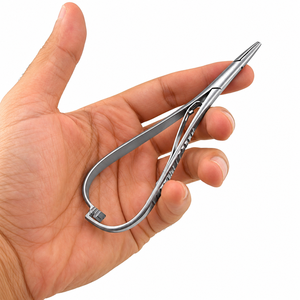 Ensemble de 3 pinces coupantes pour fils orthodontiques TC, pinces Weingart fines et porte-aiguilles Mathieu - Product Image 4