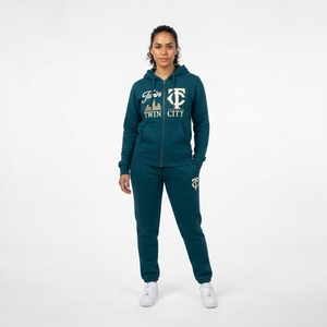 Conjunto Deportivo de Felpa con Capucha para Mujer Twin City, Manga Larga, Casual, para Todas las Temporadas, Corte Regular, Pantalones Deportivos con Logotipo Bordado - Product Image 1