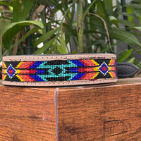 Vente chaude luxe bas prix cuir repoussé à la main perlé réglable rembourré cuir de vachette robuste colliers pour chiens accessoires pour animaux de compagnie