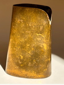 Vase à fleurs en métal sur mesure, finition antique en laiton, vase décoratif robuste, grand vase d'art en bronze de luxe pour hôtel - Product Image 5