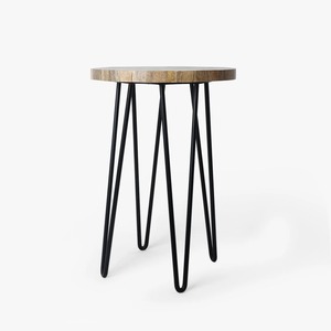 Pot de fleurs écologique en bois grainé et nacre avec pieds métalliques modernes pour une utilisation en intérieur/extérieur - Product Image 6