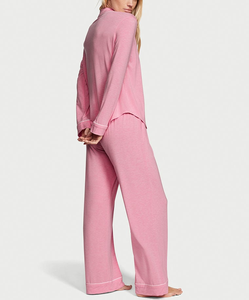 Pijama de Satén para Mujer, Elegante y Cómodo, Conjunto de Dos Piezas - Product Image 4