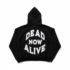 Sudadera con capucha personalizada negra con cremallera y pedrería para hombre y mujer, estilo oversize, streetwear, con estampado gráfico de letras, de algodón polar para invierno - Product Image 4
