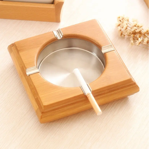 Cenicero de Madera Moderno de Forma Cuadrada, Diseño Clásico, Set de Regalo de Accesorios para Cigarros - Product Image 4