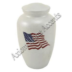 Sofisticada urna de cremación de aluminio con artesanía artesanal Homenaje conmemorativo por Axiom Home Accents - Product Image 5