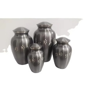 Urna Funeraria de Metal Gris para Mascotas con Diseño de Huella de Pata, Urna Conmemorativa para Cenizas de Perros y Gatos, Recuerdo para Entierro - Product Image 3