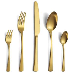 Ensemble de couverts en acier inoxydable exquis pour les fêtes, design élégant, métal aux tons chauds, ambiance de repas détendue et chaleureuse - Product Image 4