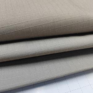 ผ้าทวิลล์ริปสตอป TC ผสมโพลีเอสเตอร์ คอตตอน และสแปนเด็กซ์ หนัก 225 GSM ทอแน่น สำหรับกางเกง ชุดทำงาน และชุดยูนิฟอร์ม - Product Image 3