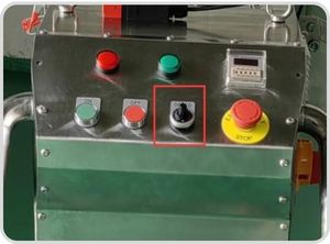 Máy trộn bột công nghiệp tự động 70L nhỏ gọn cho cà chua Ớt hóa chất Ngò làm bằng thép không gỉ - Product Image 6