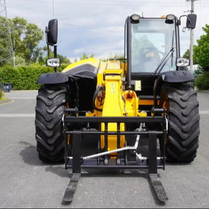 รถยกเทเลแฮนด์เลอร์ JCB รุ่นใหม่ 526-56 ความสูงของงา 75 มม. ยาง PU/ยางธรรมชาติ 5.6 ม. รับน้ำหนักได้ 2600 กก. ใช้งานได้ทั้งภายในและภายนอกอาคาร - Product Image 1