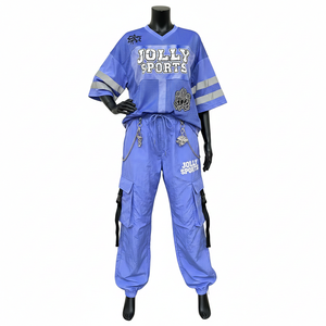 Conjunto de pantalón cargo de malla de poliéster de 160 GSM para mujer con logo serigrafiado en azul y pantalón de malla. Conjuntos de pantalón y jersey de malla para mujer. - Product Image 1