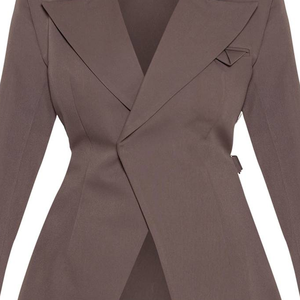Nouvelle Arrivée 2026 – Blazer Femme Grande Taille XL Col V Profond Coupe Ajustée Un Bouton – Ensemble Tendance Haut de Gamme – Personnalisation OEM ODM Vente en Gros - Product Image 5