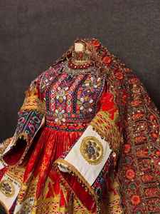 ชุดเดรสอัฟกานิสถานแบบสั่งทำราคาประหยัดสำหรับผู้หญิง งานปักมือคุณภาพสูง 100% ระบายอากาศได้ดี ชุดคูชีอัฟกันสำหรับงานแต่งงาน - Product Image 5