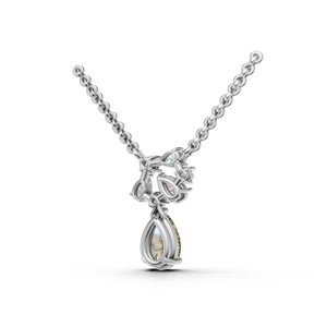 Collier pendentif en or 18 carats avec diamant jaune en forme de poire, bijoux fins avec grappe de diamants de luxe - Product Image 3