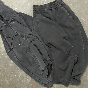 Men Oversized Sweatpants Heavyweight Cotton Rhinestone Streetwear Joggers Custom Logo Baggy Sweat <b>Pants</b> - Product Image 5