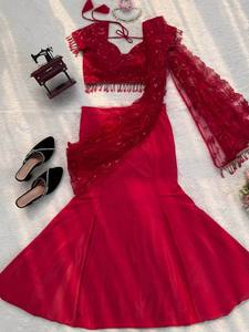 ชุดเลเฮนกาสีแดงสำหรับงานปาร์ตี้ พร้อมเสื้อคลุม ผ้าเนื้อยืด ไม่ยับ แห้งเร็ว ใส่ได้สองด้าน ความยาวระดับข้อเท้า - Product Image 6