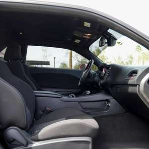 รถเก๋งมือสองปี 2021 รุ่นพรีเมียม 6.4L V8 สปอร์ต ทริม - Product Image 3