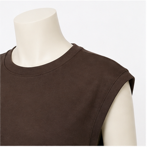 Camiseta de algodón con cuello redondo y manga corta extragrande para mujer - Product Image 3