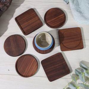 Juego de Posavasos Cuadrados de Madera Modernos y Duraderos Personalizados con Impresión Láser para Decoración de Mesa de Bebidas Personalizada al por Mayor - Product Image 1