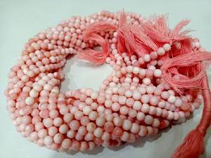 ลูกปัดโอปอลสีชมพูธรรมชาติทรงกลมเรียบเนียน ขนาด 5-6 มม. ยาว 13 นิ้ว - Product Image 5