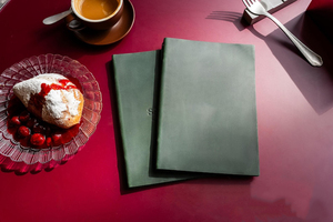 Porte-menu de restaurant personnalisé en cuir véritable de luxe, imperméable, robuste et résistant ALM-0051 - Product Image 5