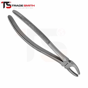 Pinzas de Extracción Dental Quirúrgicas Premium TSI con Diseño Ergonómico para una Extracción Segura de Dientes en Clínicas Dentales Modernas - Product Image 2