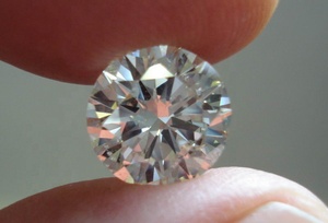 Une usine de vente en gros propose des diamants naturels en vrac blancs ronds taille brillant de haute qualité avec certificat IGI - Product Image 6