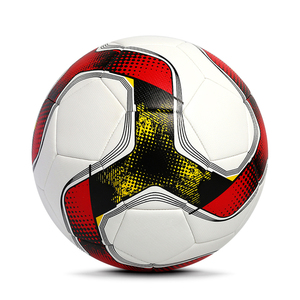 Balón de Fútbol de Cuero PU de Alta Calidad para Deportes al Aire Libre, Nuevo Diseño, Personalizable para Equipos, Color Personalizado, Ligero, Duradero, OEM - Product Image 1