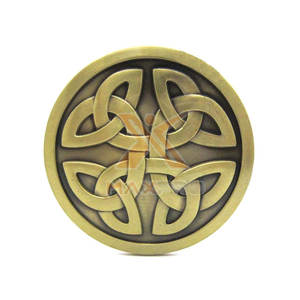 Hebillas de Hierro para Uniformes Ceremoniales de Calidad Superior, Estilo Único y Novedoso - Product Image 1