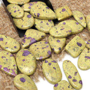 Cabochons en Atlantisite Jaune Naturelle de Haute Qualité en Gros, à Changement de Couleur et à Dos Plat, pour la Fabrication de Bijoux et la Décoration Intérieure - Product Image 5