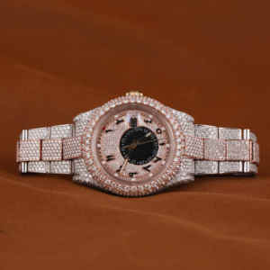 Reloj de Diamantes de Moda de la Mejor Calidad con Esfera de Números Árabes para Uso Formal o en Fiestas de Oficina, Disponible a Precio de Mayoreo - Product Image 1