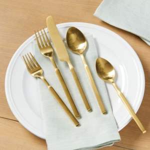 Service de couverts inspiré du jardin du crépuscule pour tables d'extérieur, idéal pour une réception sereine et des repas délicats - Product Image 5