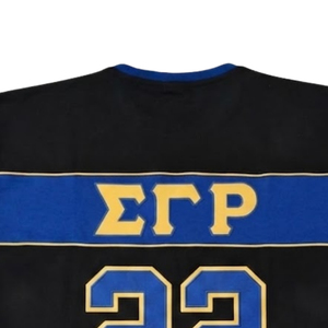 Camiseta Deportiva Premium SGRho Negra, Azul Rey y Dorada, Manga Corta, Número 22, Diseño Gráfico a Rayas, para Hermandades, Equipos Universitarios - Product Image 5