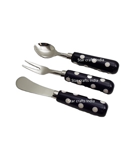 Sécurité alimentaire noir avec manche en résine à pois blancs couverts de cuisine en acier inoxydable avec cuillère fourchette et couteau plaqué argent ensemble de 3 - Product Image 1
