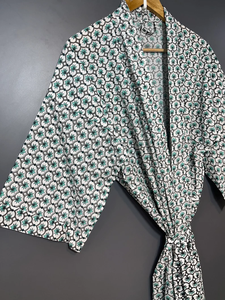 Bata Kimono de Algodón Suave con Estampado de Dibujos Animados para Mujer, Camisón de Verano Hecho a Mano ODM con Cuello en V, Cintura Elástica y Largo hasta la Rodilla - Product Image 2