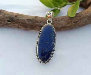 จี้เงินแท้ 925 ประดับด้วยลาพิส ลาซูลีธรรมชาติ ทำด้วยมือ งานฝีมือประณีต เครื่องประดับอัญมณีแท้ - Product Image 1