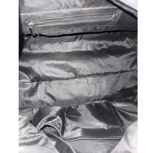 ผู้ผลิตกระเป๋าหนัง OEM กระเป๋าโท้ทหนังคุณภาพสูง กระเป๋าใส่แล็ปท็อป และกระเป๋าสะพายข้างสำหรับแบรนด์ค้าปลีก - Product Image 4