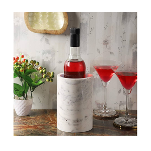 Refroidisseur de bouteille de vin en marbre fait main, écologique, pour la rétention de la fraîcheur, idéal pour les mariages, les fêtes et les événements, accessoire de table exceptionnel - Product Image 4