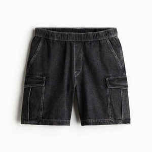 Shorts en jean décontractés pour hommes, couleur unie, coupe ample, respirants, taille mi-haute, brodés, séchage rapide, style streetwear, très demandés pour l'été - Product Image 1