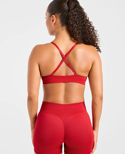 Ensemble short et soutien-gorge de sport côtelé rouge sur mesure pour femme, haute qualité, respirant, coupe ajustée, longueur cheville, toutes saisons - Product Image 2