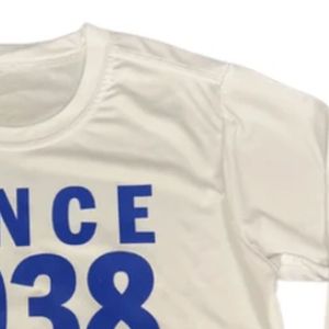เสื้อยืดแขนยาวเด็กแบบกำหนดเอง ผ้า Dri-Fit พิมพ์ลายตัวอักษรสีน้ำเงิน ระบายเหงื่อได้ดี คอกลม สำหรับเด็กผู้ชาย - Product Image 2