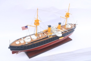 Maquette historique du navire de guerre espagnol Pelayo en bois, fabriquée à la main - Modèle réduit de la marine de 1888 pour la décoration de la maison ou du bureau - Product Image 6