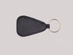 High Quality Custom Wedding Gift Keychains Genuine Leather <b>Bag</b> <b>Charm</b> Pendant Keyring Fashion Car Keyring Blank Keychains For Men - Product Image 3